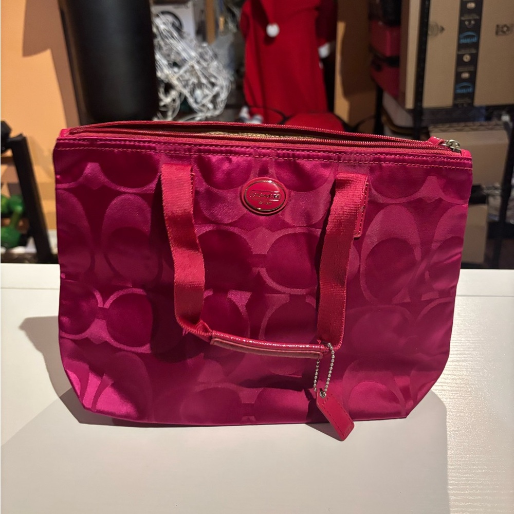 Coach Weekender Zipper Tote